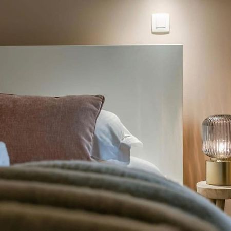 Juan - Stijlvol Appartement Met Uitzicht Op De Kaai ออสเทนด์ ภายนอก รูปภาพ
